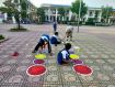 Vẽ trò chơi trên sân trường