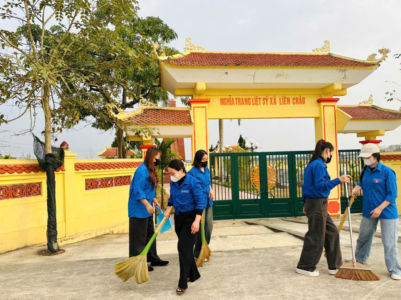 z7521446182892 16f8a49f927cc0cbe723d0292314eaf5