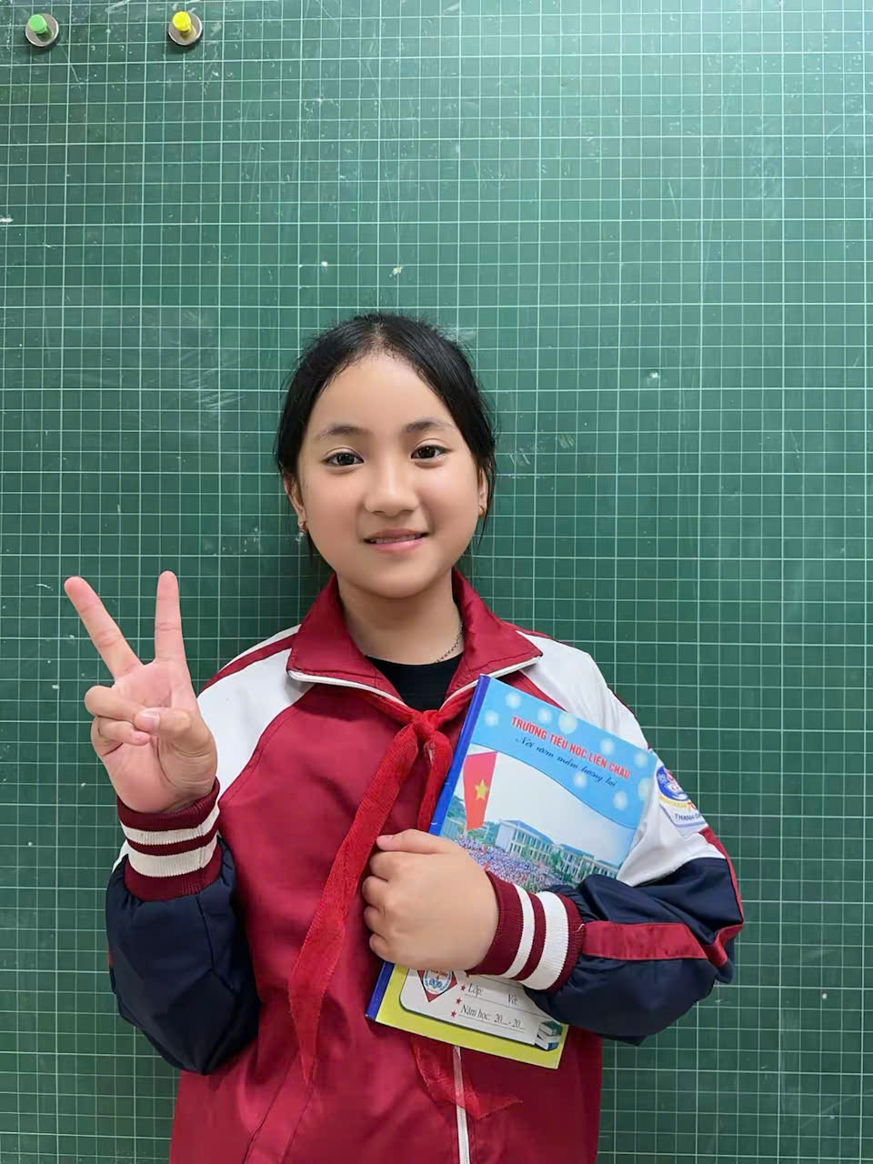 Nguyễn Thị Hương Giang lớp 5D giải nhất khối 5